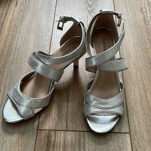 Women’s heels. Size 6.5